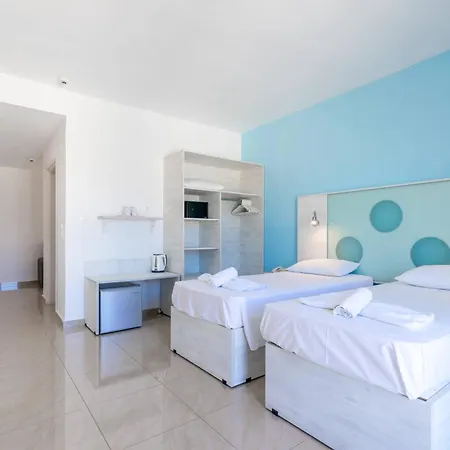 Santa Maria Hotel 3*